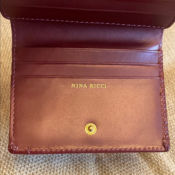 Nina Ricci Burgundy Leather Wallet - Picture 4 of 9